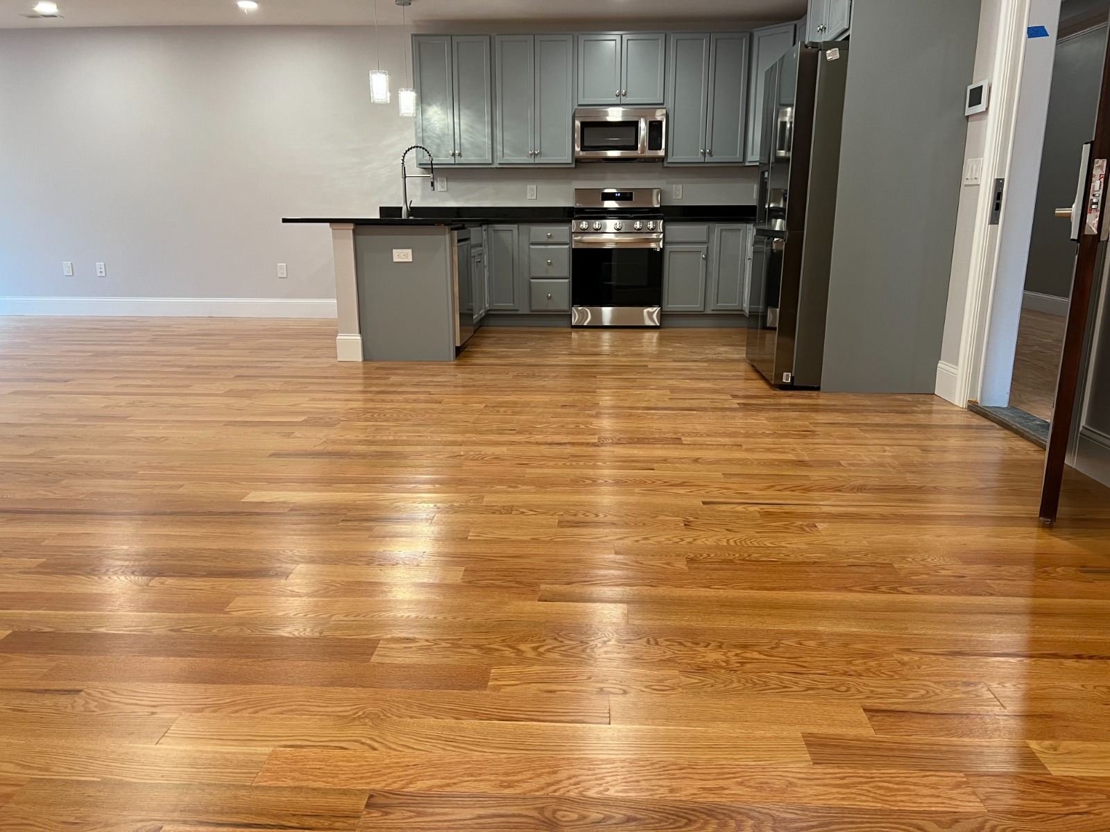 12 Pond Exterior and Kitchen (5)